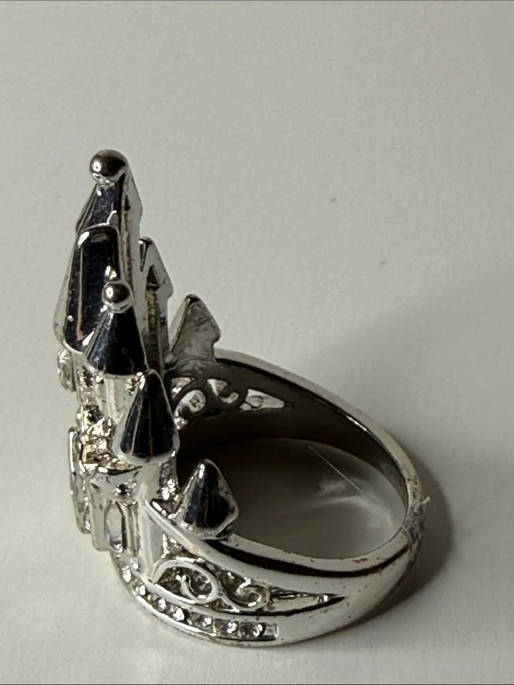 Silver tone fashion Castle Statement Ring with Clear Stones